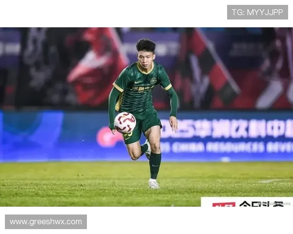 王钰栋改穿11号高迪9号回归